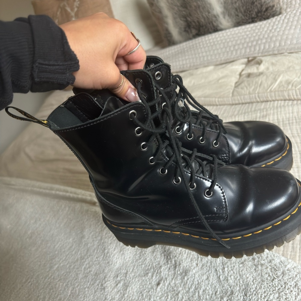 Doc marten platform boots